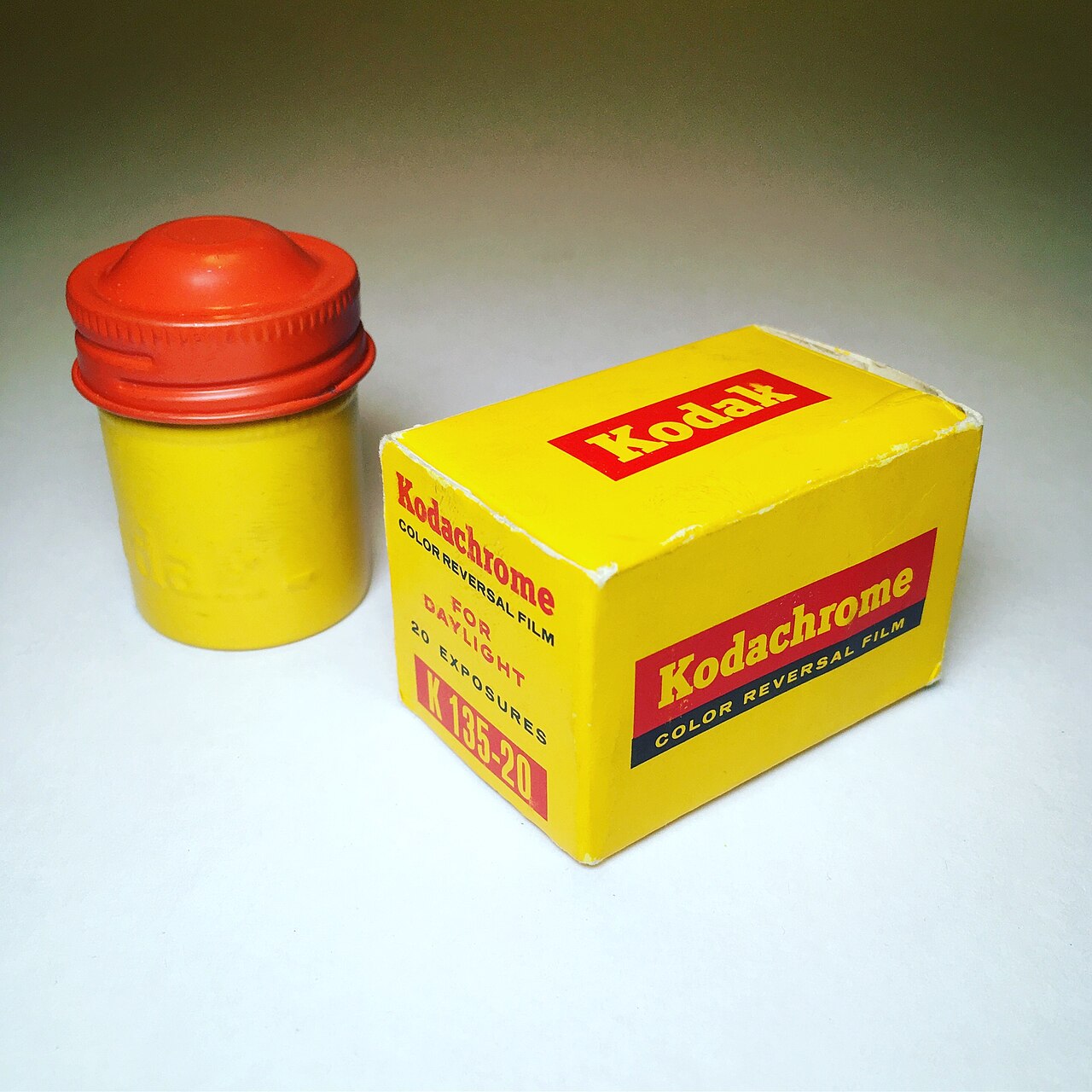 kodachrome-k135-20-box
