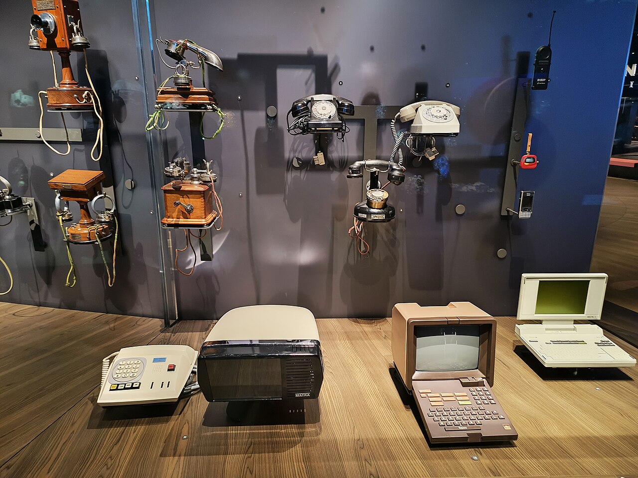 Historical France Télécom collection at the Musée des Confluences, including Minitel terminals. Photo by Pemberlaid, CC BY-SA 4.0, via Wikimedia Commons.